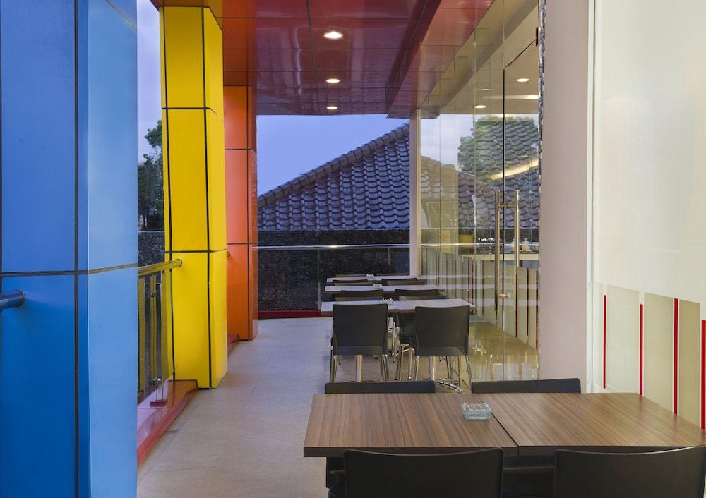 Amaris Hotel Setiabudhi - Bandung Exterior foto